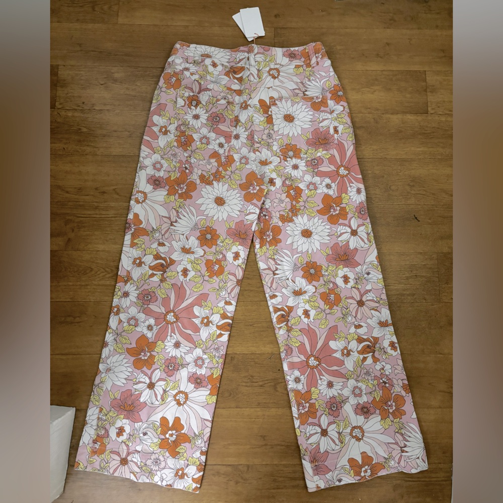 NWT skies are blue modern floral wide leg jean medium